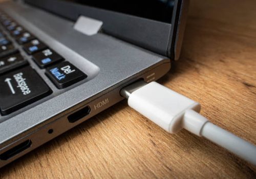 Fungsi Port USB-C pada Laptop yang Perlu Diketahui